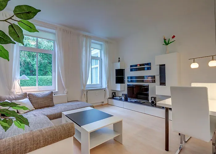 Bansin, Waldstrasse Heringsdorf (Usedom)